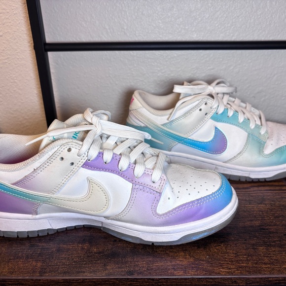 Nike ‘Unlock Your Space’ Dunk Low - Picture 2 of 4
